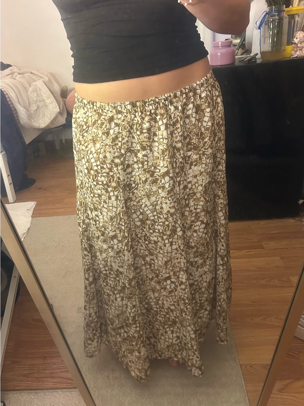 Flowy Patterned Maxi Skirt